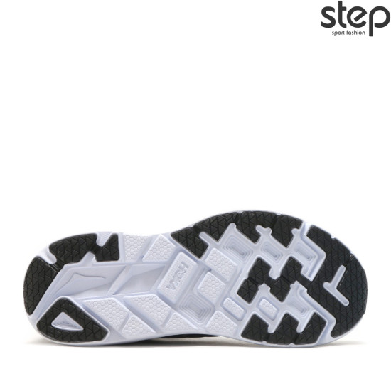 Hoka Road clifton 4